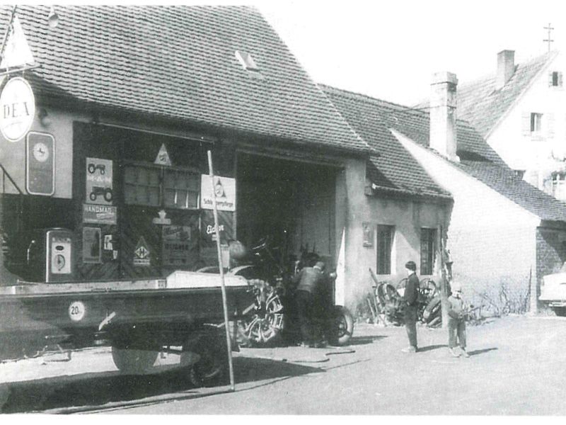 1955-1976 - Die Werkstatt mit Tankstelle